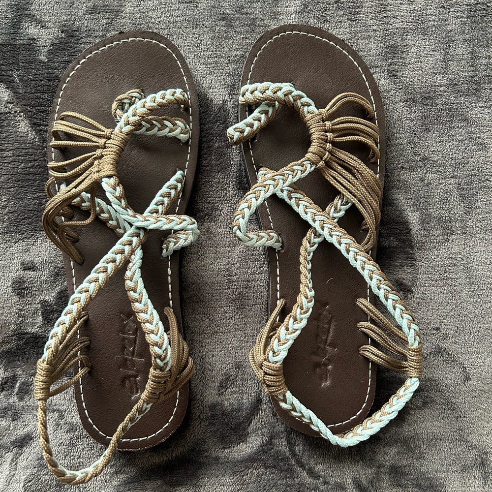 EveRelax Hand Woven Braided Rope Sandals Turquoise and Gray Women's Size 8